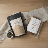 Vue de dessus d'un pack bien-être composé d'un sachet de 